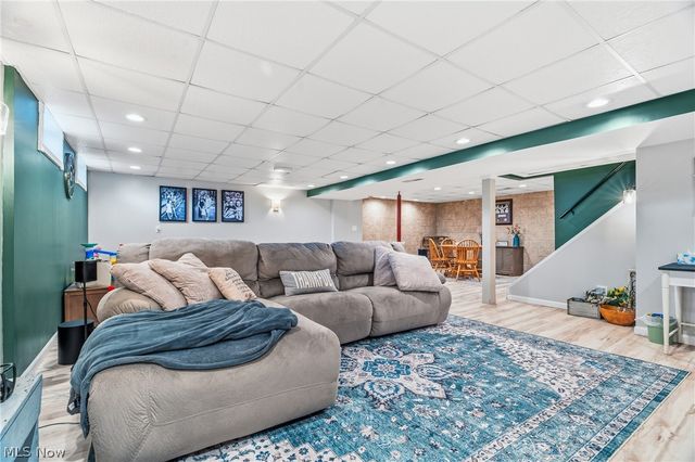 3379 Stratham Circle NW, Canton, OH 44708