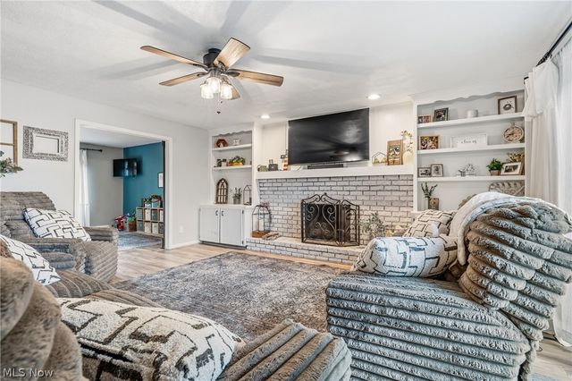 3379 Stratham Circle NW, Canton, OH 44708