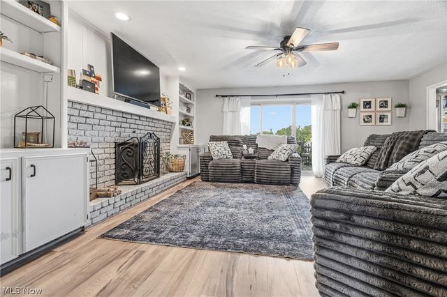 3379 Stratham Circle NW, Canton, OH 44708