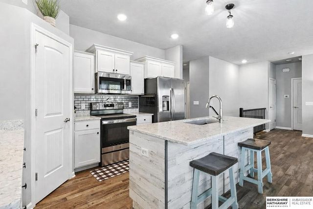 14812 Leeman Street, Bennington, NE 68007