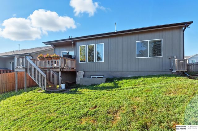 14812 Leeman Street, Bennington, NE 68007