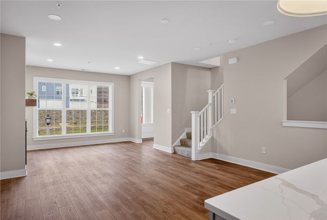 4022 Cottage Way, South Fayette, PA 15017