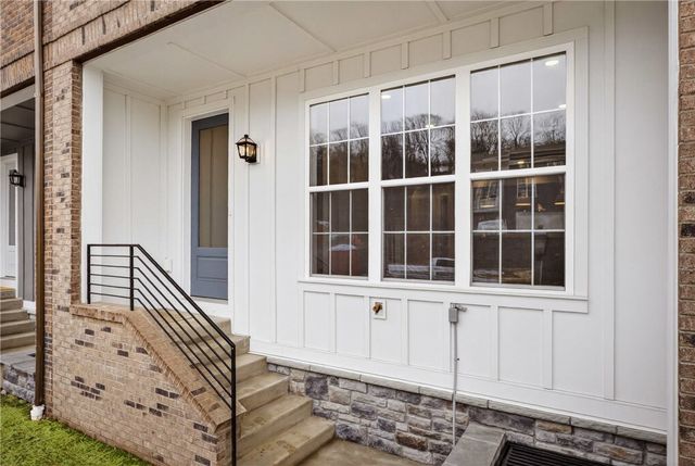 4022 Cottage Way, South Fayette, PA 15017