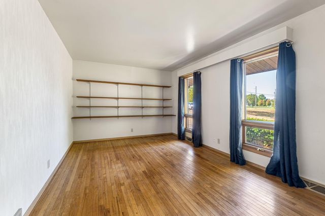 2639 Panhandle Road, Delaware, OH 43015