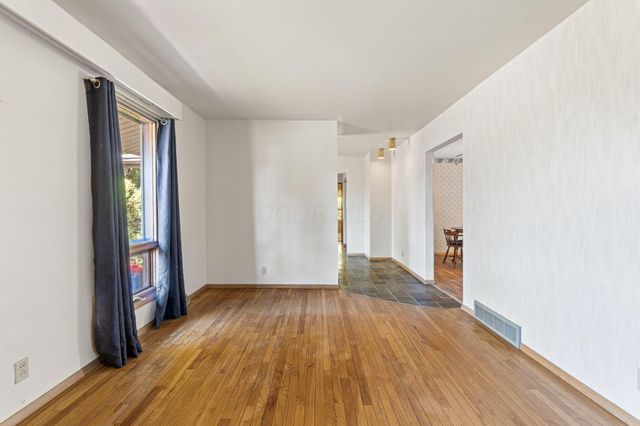 2639 Panhandle Road, Delaware, OH 43015