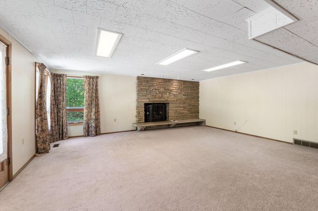 2639 Panhandle Road, Delaware, OH 43015