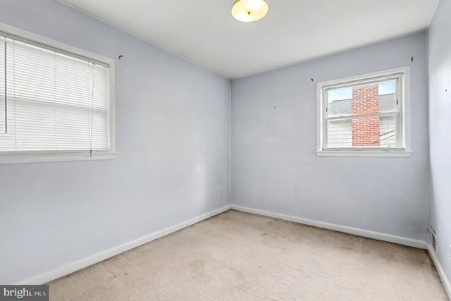 5940 4TH ST N, Arlington, VA 22203