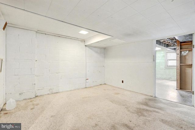 5940 4TH ST N, Arlington, VA 22203