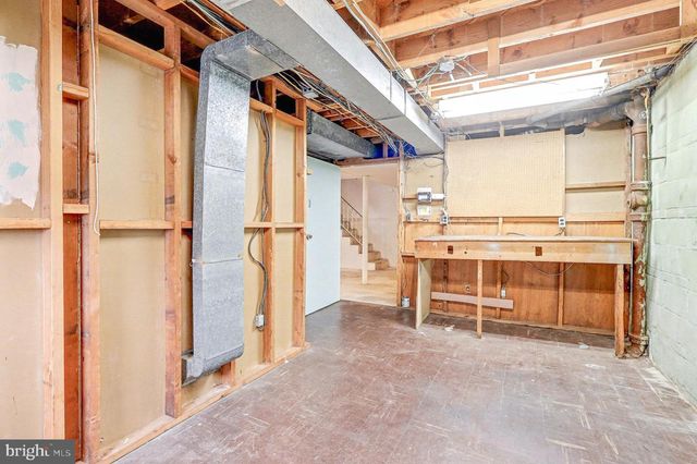 5940 4TH ST N, Arlington, VA 22203