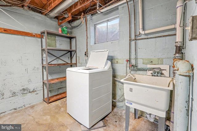 5940 4TH ST N, Arlington, VA 22203