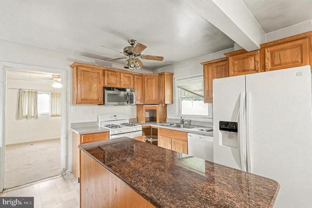 5940 4TH ST N, Arlington, VA 22203