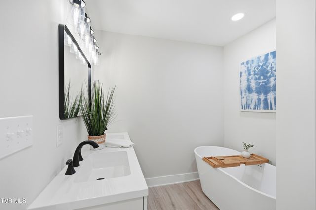 400 South Cherokee Street, Jonesborough, TN 37659