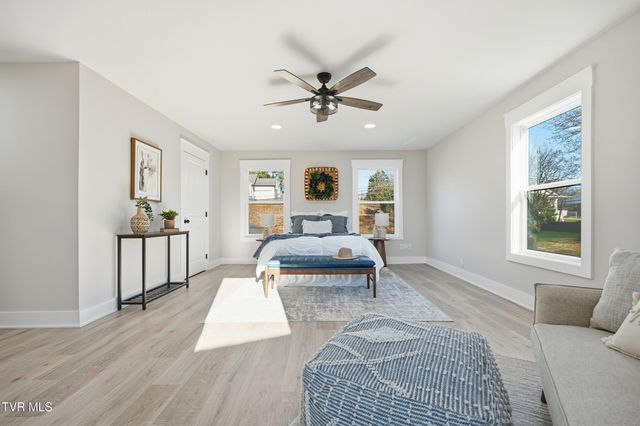 400 South Cherokee Street, Jonesborough, TN 37659