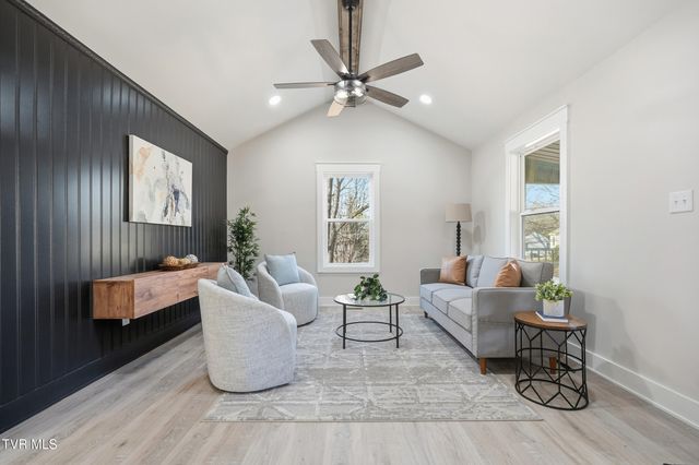 400 South Cherokee Street, Jonesborough, TN 37659