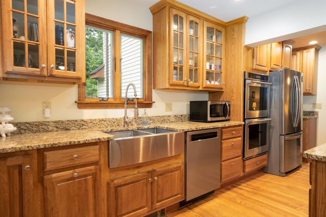 1649 East Manchester Road, Manchester, VT 05255
