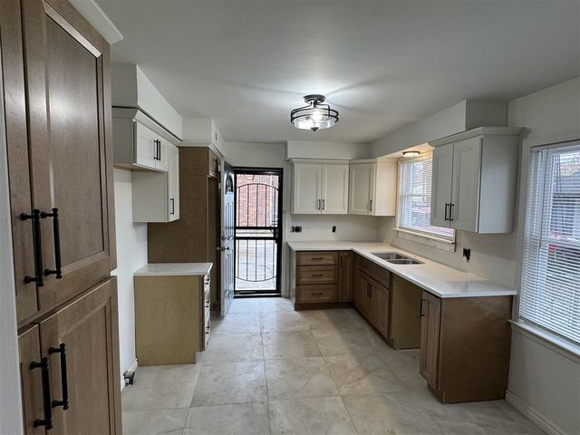 14145 Faust Avenue, Detroit, MI 48223