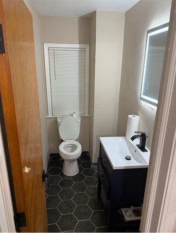 14145 Faust Avenue, Detroit, MI 48223