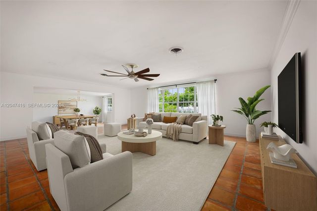 8345 SW 90th St, Miami, FL 33156