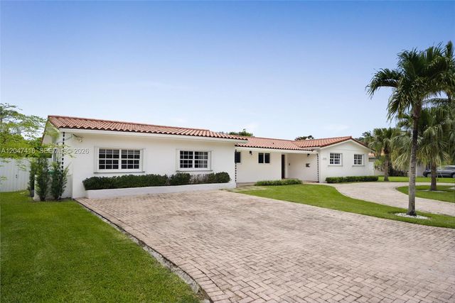 8345 SW 90th St, Miami, FL 33156