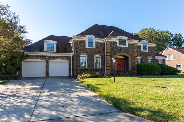 10 Canal DR, Poquoson, VA 23662