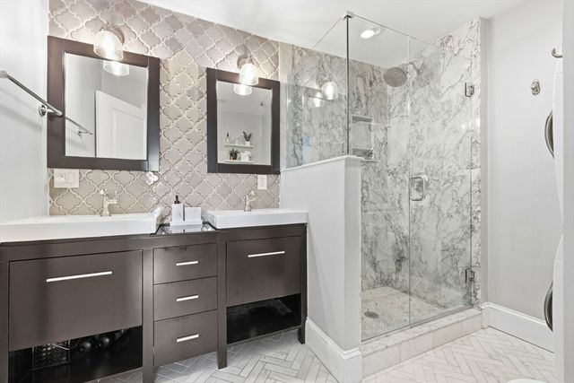 23 Bay State Road 4, Boston, MA 02215