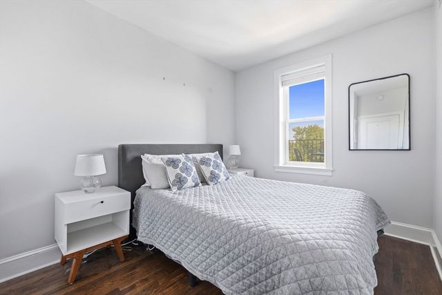 23 Bay State Road 4, Boston, MA 02215