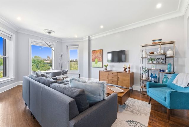 23 Bay State Road 4, Boston, MA 02215