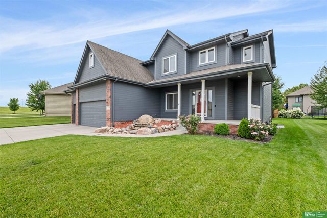 1208 N 181st Street, Elkhorn, NE 68022