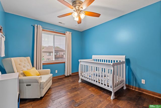 1208 N 181st Street, Elkhorn, NE 68022