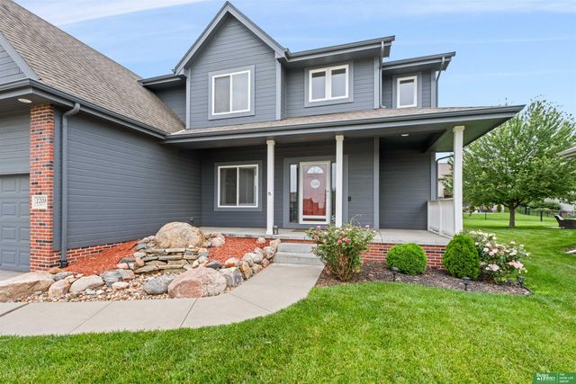 1208 N 181st Street, Elkhorn, NE 68022
