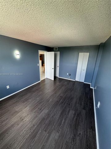 1251 NE 108th Street 602, Miami, FL 33161