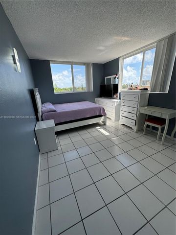 1251 NE 108th Street 602, Miami, FL 33161