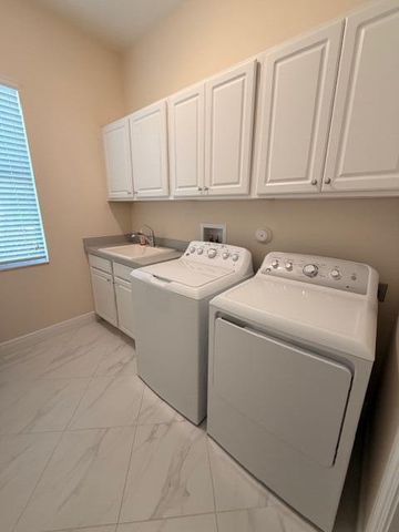 11147 SW Visconti Way, Port St. Lucie, FL 34986