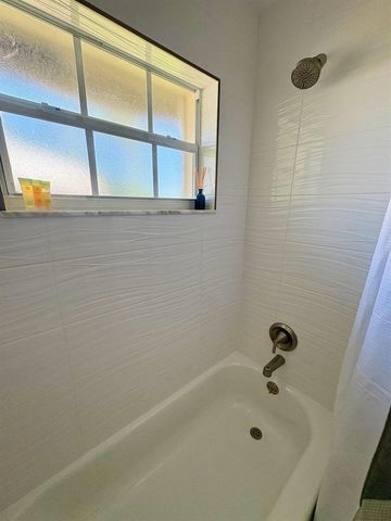 5586 3rd Road, Lake Worth, FL 33467