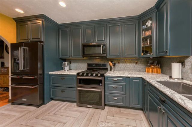 16950 Solana Lane, Canyon Country, CA 91351