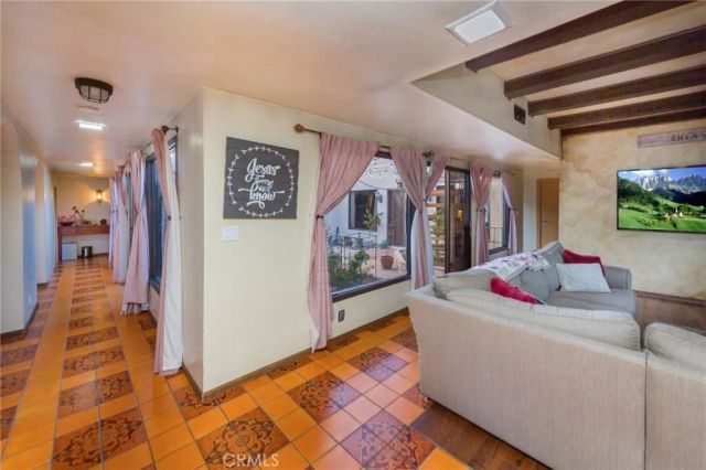 16950 Solana Lane, Canyon Country, CA 91351