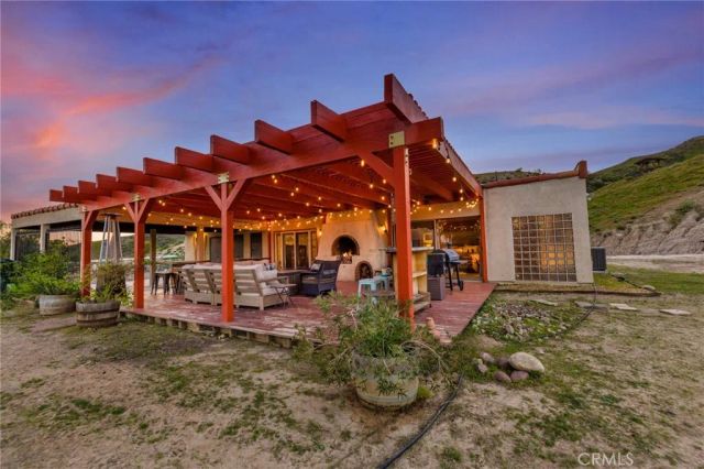 16950 Solana Lane, Canyon Country, CA 91351