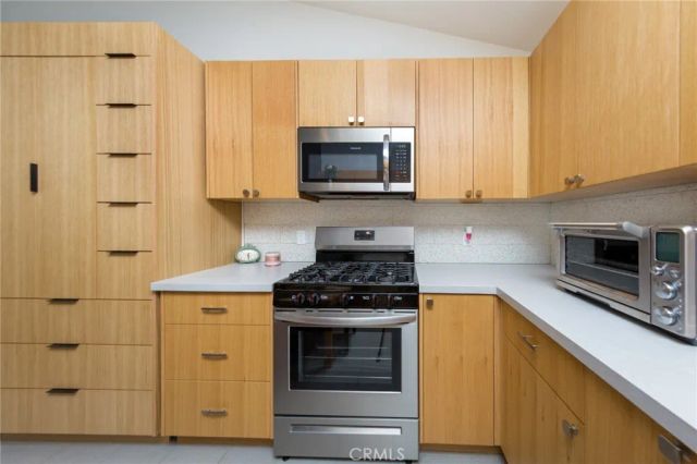 16950 Solana Lane, Canyon Country, CA 91351