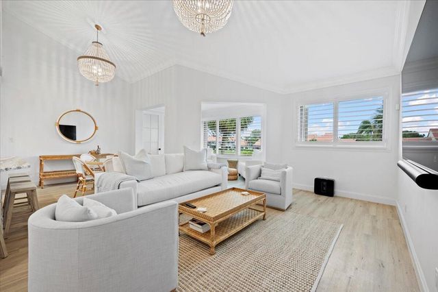 402 Sea Oats Drive F, Juno Beach, FL 33408