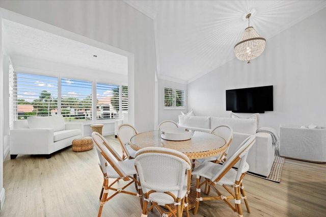 402 Sea Oats Drive F, Juno Beach, FL 33408