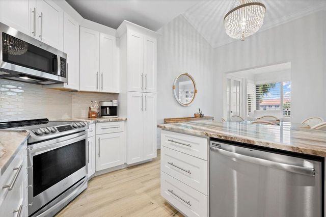 402 Sea Oats Drive F, Juno Beach, FL 33408