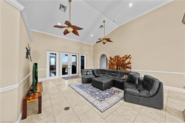4007 Surfside BLVD, Cape Coral, FL 33914