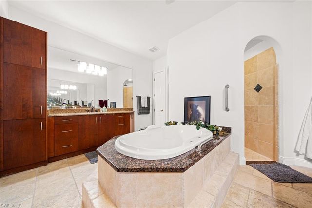 4007 Surfside BLVD, Cape Coral, FL 33914