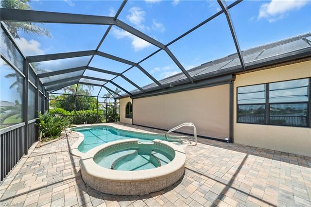 4007 Surfside BLVD, Cape Coral, FL 33914