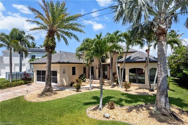 4007 Surfside BLVD, Cape Coral, FL 33914