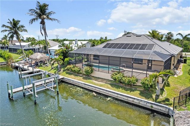 4007 Surfside BLVD, Cape Coral, FL 33914