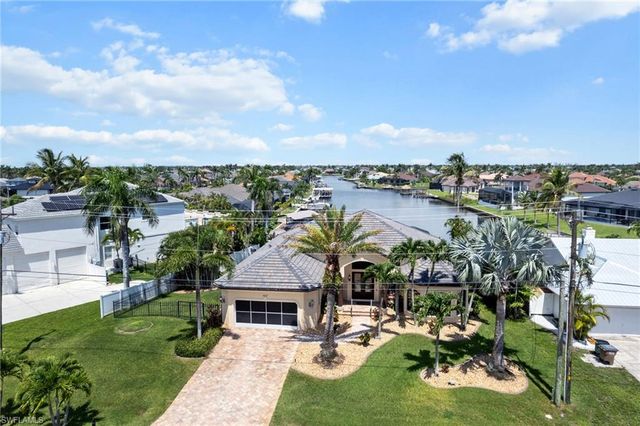4007 Surfside BLVD, Cape Coral, FL 33914