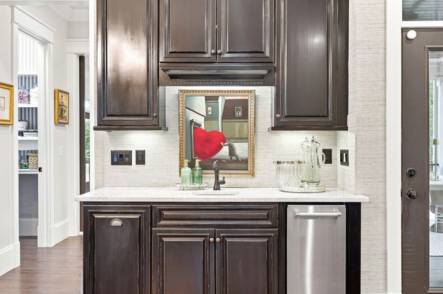 5627 Woodside Ave., Myrtle Beach, SC 29577
