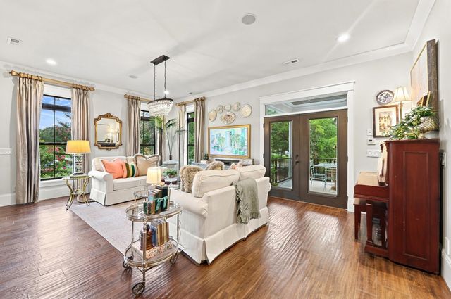 5627 Woodside Ave., Myrtle Beach, SC 29577