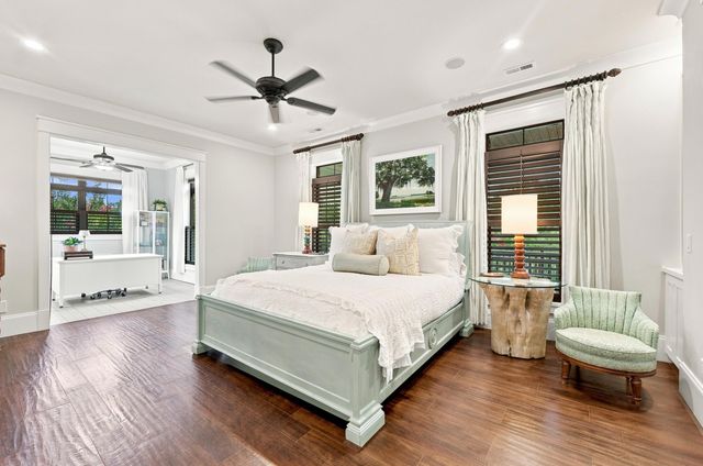 5627 Woodside Ave., Myrtle Beach, SC 29577